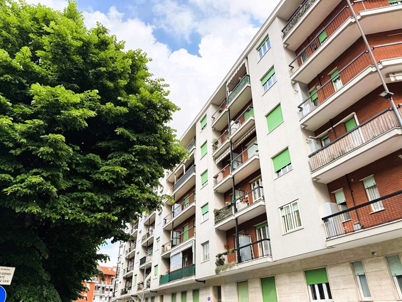 Trilocale in Vendita a Rivoli, 119'000&euro;, 90 m²