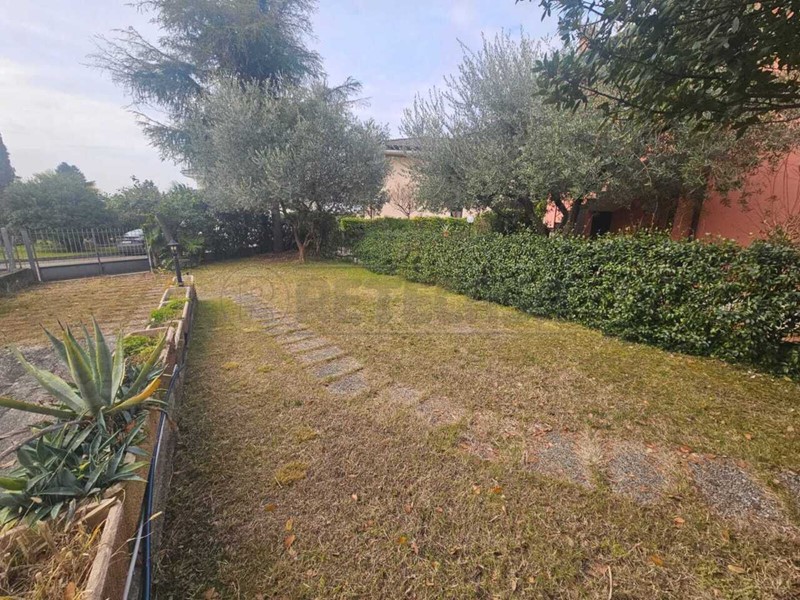 Trilocale in Vendita a Bardolino, 460'000&euro;, 80 m²