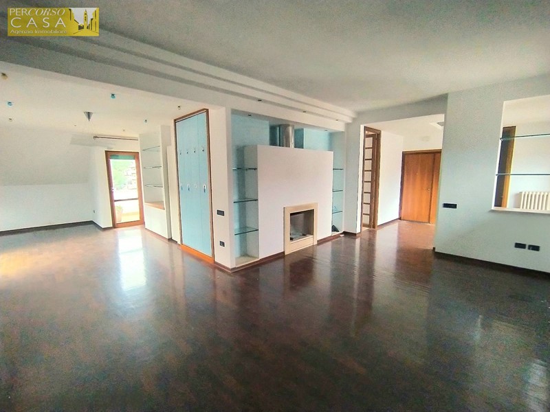 Attico in Vendita a Teramo, 159'000&euro;, 150 m²
