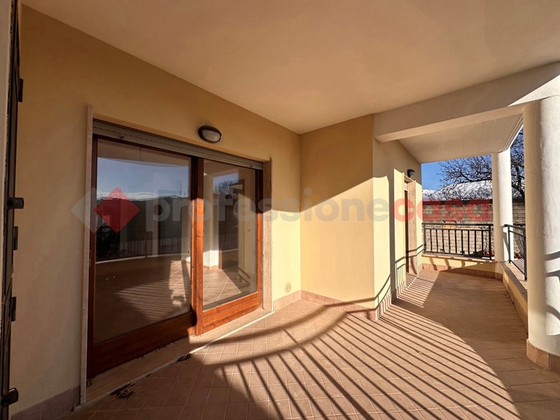 Trilocale in Vendita a Avezzano, 60'000&euro;, 75 m²