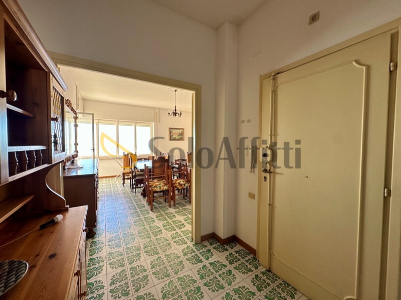 Appartamento in Affitto a Nettuno, 3'000&euro;, 110 m², arredato