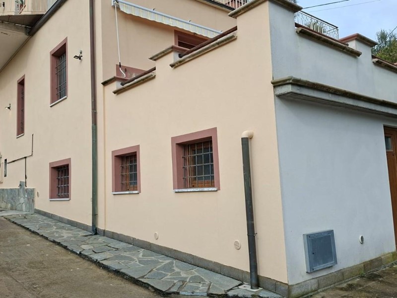 Quadrilocale in Vendita a Capannoli, 168'000&euro;, 100 m², arredato
