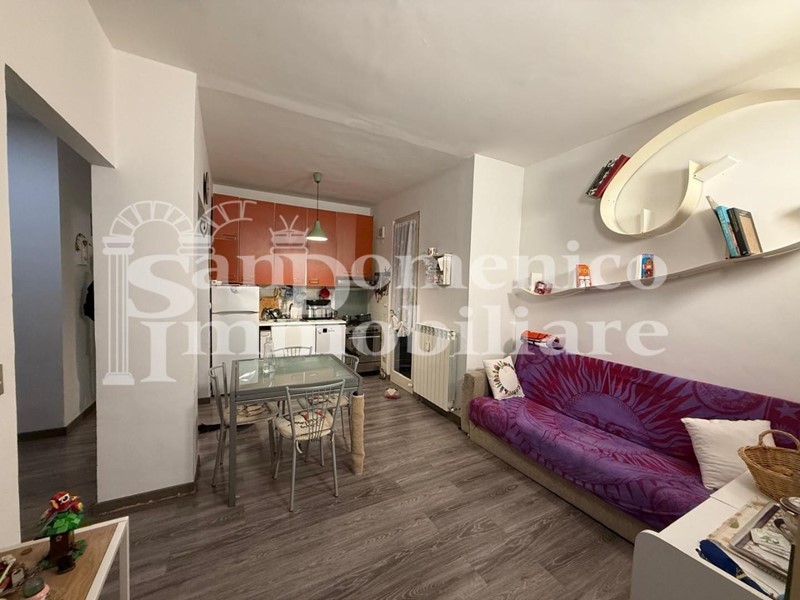 Trilocale in Vendita a Pisa, 135'000&euro;, 75 m², arredato