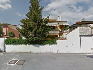 Appartamento in Vendita a Montecatini Terme, 85'500&euro;, 207 m²