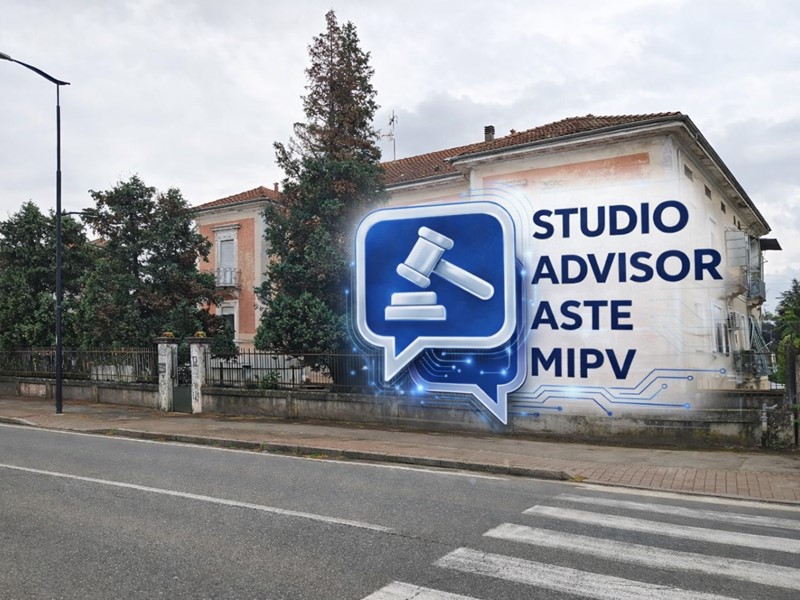 Appartamento in Vendita a Alessandria, 46'125&euro;, 130 m², con Box
