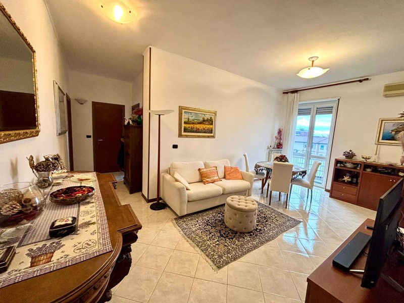 Quadrilocale in Vendita a Alessandria, 83'000&euro;, 80 m²