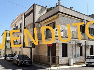 Quadrilocale in Vendita a Fasano, 98 m²