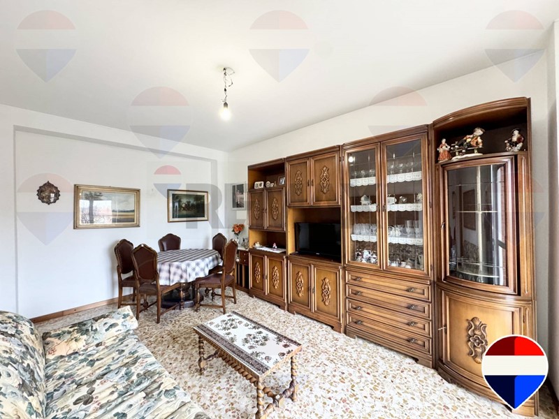 Bilocale in Vendita a Cinisello Balsamo, 158'000&euro;, 65 m²