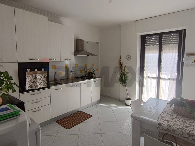 Trilocale in Vendita a Castelluccio dei Sauri, 77'500&euro;, 105 m²