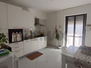 Trilocale in Vendita a Castelluccio dei Sauri, 77'500&euro;, 105 m²