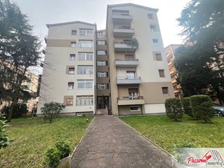 Quadrilocale in Vendita a Verona, 187'000&euro;, 86 m²