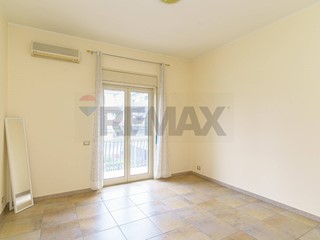 Trilocale in Vendita a Catania, 137'000&euro;, 118 m²