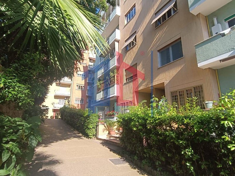 Quadrilocale in Vendita a Roma, 275'000&euro;, 70 m²