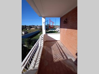 Trilocale in Vendita a Ardea, 135'000&euro;, 150 m²