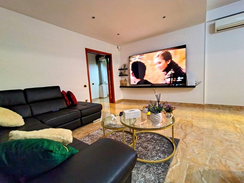 Appartamento in Vendita a Brusciano, 300'000&euro;, 140 m²