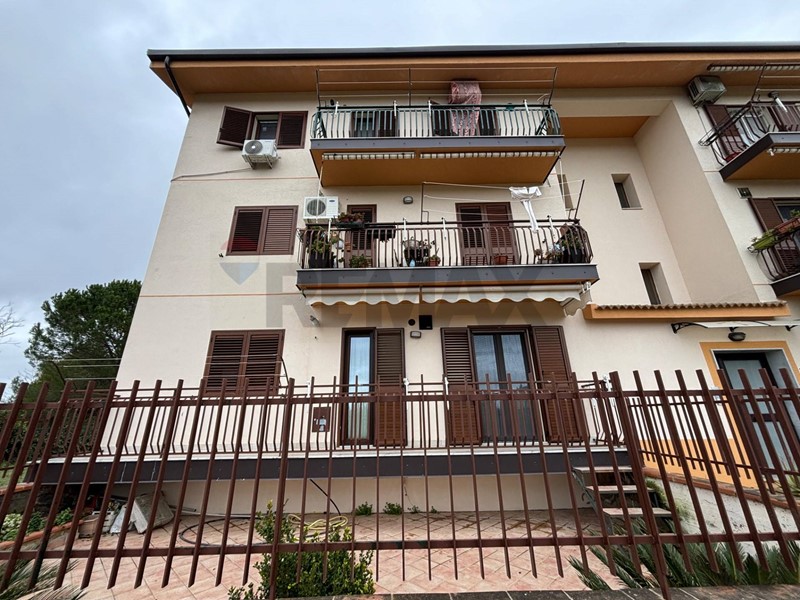 Quadrilocale in Vendita a Piazza Armerina, 115'000&euro;, 110 m²
