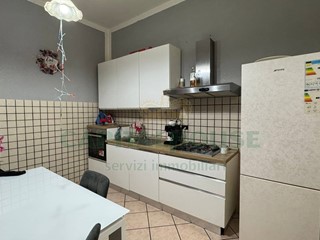 Trilocale in Vendita a Mugnano del Cardinale, 65'000&euro;, 85 m²