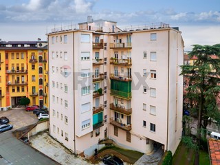 Trilocale in Vendita a Brescia, 325'000&euro;, 96 m²