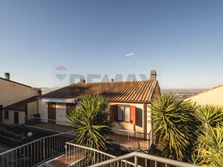 Bilocale in Vendita a Gradara, 119'000&euro;, 47 m²