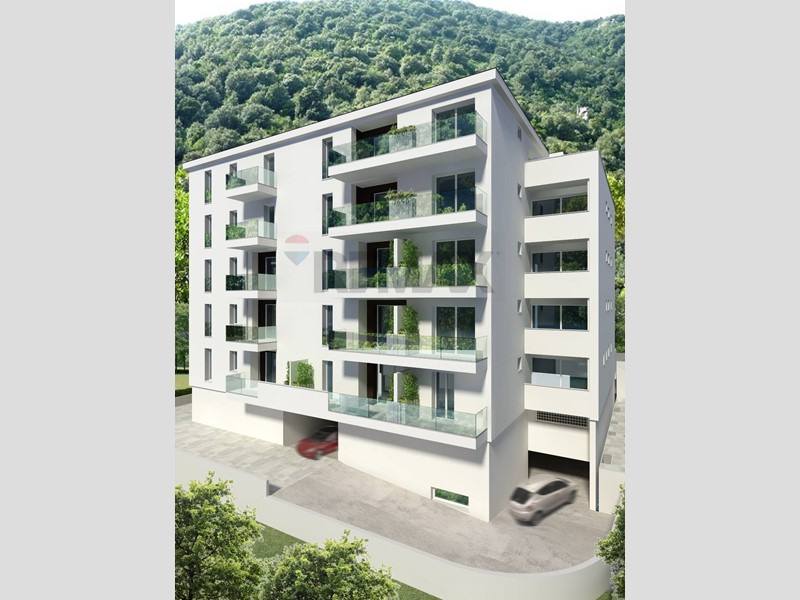 Bilocale in Vendita a Pesaro, 260'000&euro;, 77 m²