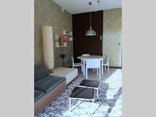 Bilocale in Vendita a Rapallo, 150'000&euro;, 50 m², arredato, con Box