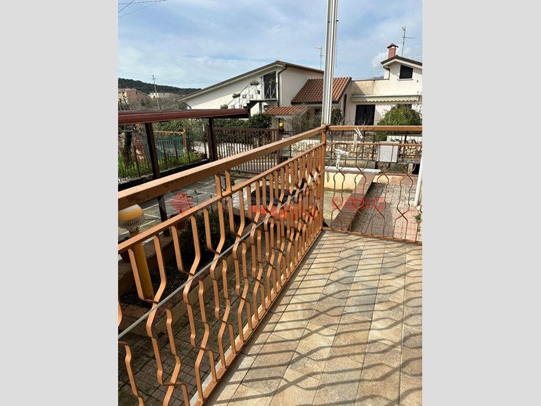 Quadrilocale in Vendita a Minturno, 115'000&euro;, 50 m², con Box