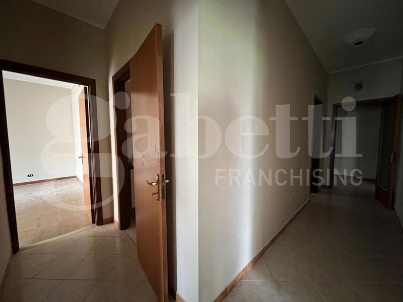 Trilocale in Vendita a Siracusa, 92'000&euro;, 112 m²