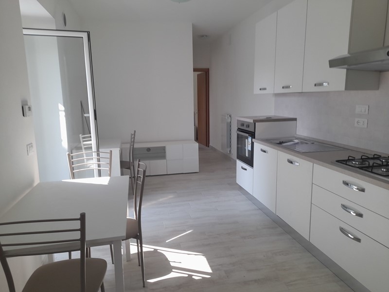 Bilocale in Affitto a Lanciano, 400&euro;, 54 m², arredato