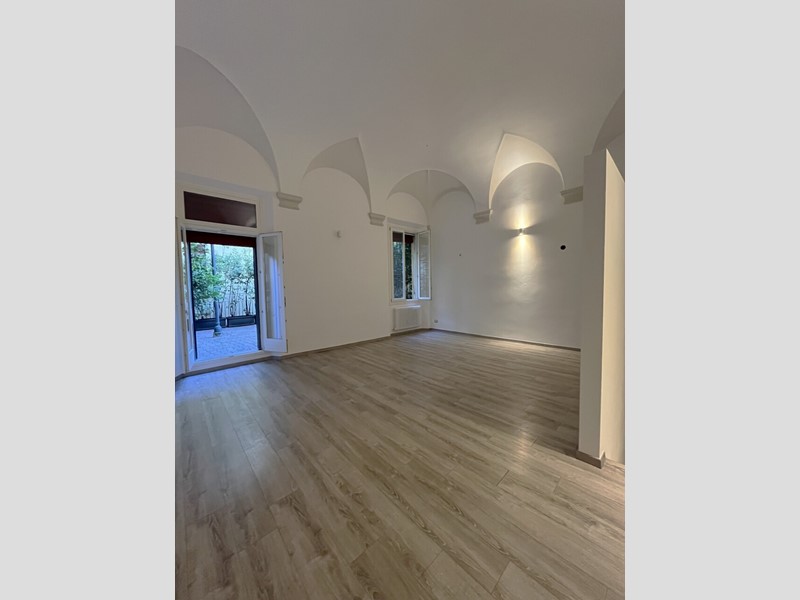 Appartamento in Affitto a Bologna, 2'000&euro;, 175 m²
