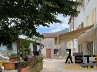 Trilocale in Vendita a Marostica, 38'100&euro;, 858 m²