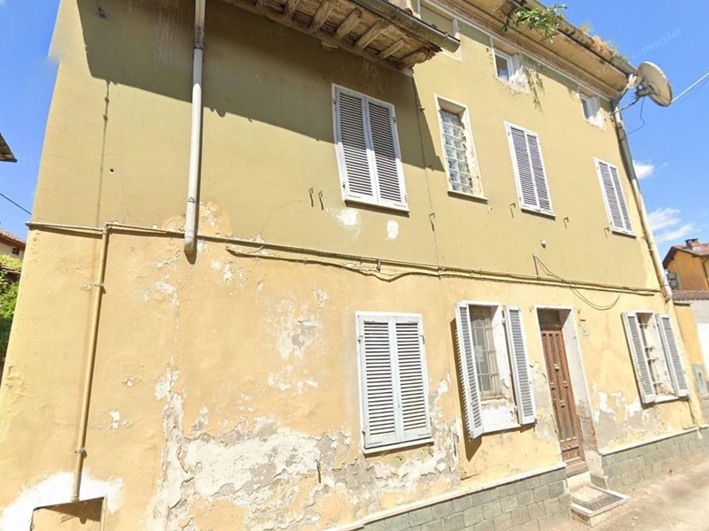 Quadrilocale in Vendita a Breme, 15'610&euro;, 129 m²