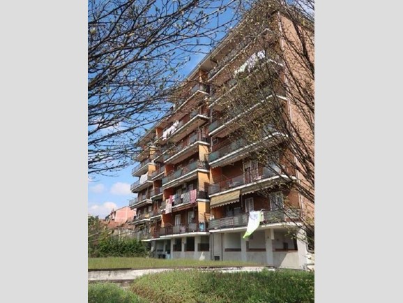 Quadrilocale in Vendita a Pioltello, 123'750&euro;, 137 m²