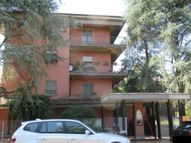 Trilocale in Vendita a Voghera, 48'900&euro;, 94 m²