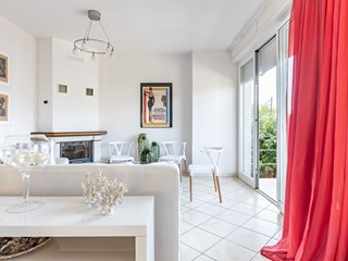 Attico in Affitto a Valchiusa, 3'400&euro;, 80 m², arredato