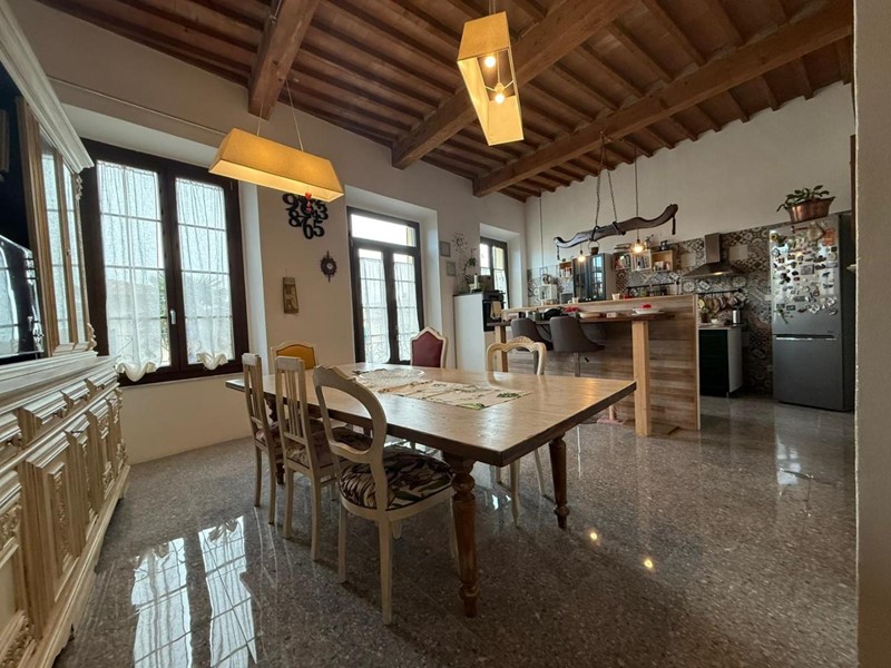 Appartamento in Vendita a Capannoli, zona San Pietro In Belvedere, 199'000&euro;, 160 m²