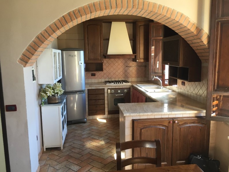 Appartamento in Vendita a Calci, 198'000&euro;, 110 m², con Box