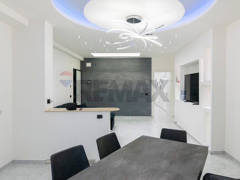 Quadrilocale in Vendita a Catania, 159'000&euro;, 110 m²