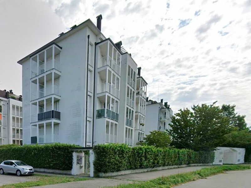 Trilocale in Vendita a Gallarate, 135'000&euro;, 69 m²