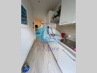 Trilocale in Vendita a Viareggio, 230'000&euro;, 58 m²