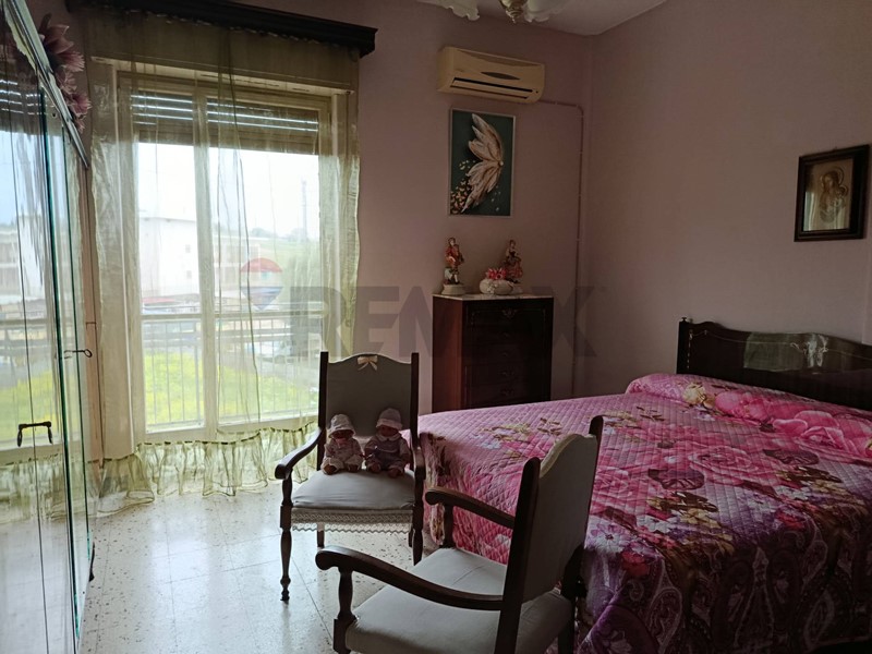 Appartamento in Vendita a Catania, 68'000&euro;, 109 m²