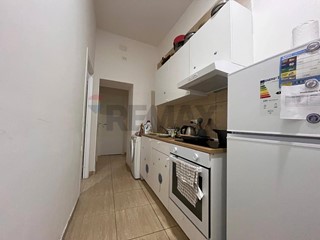 Trilocale in Vendita a Napoli, 190'000&euro;, 66 m²