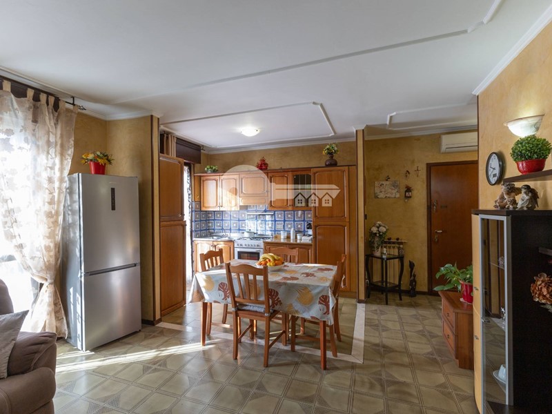 Trilocale in Vendita a Leno, 138'000&euro;, 105 m²