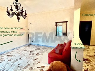 Appartamento in Affitto a Catania, 600&euro;, 140 m²