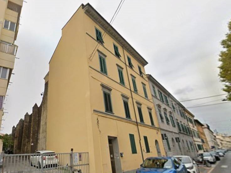 Trilocale in Vendita a Livorno, 66'000&euro;, 68 m²