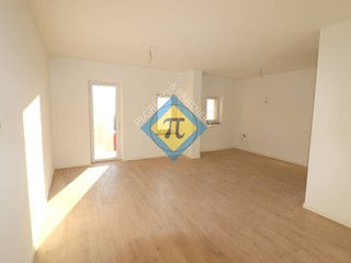 Trilocale in Vendita a Cordenons, 230'000&euro;, 101 m²