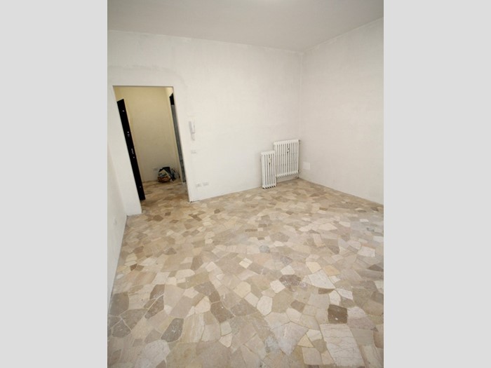 Bilocale in Vendita a Legnano, 125'000&euro;, 60 m²