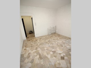 Bilocale in Vendita a Legnano, 125'000&euro;, 60 m²