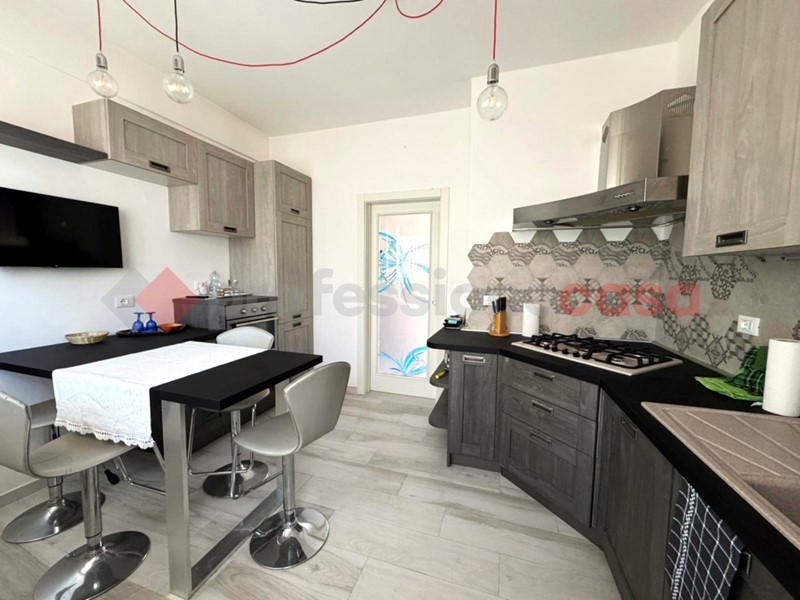 Quadrilocale in Vendita a Livorno, 186'000&euro;, 90 m², arredato