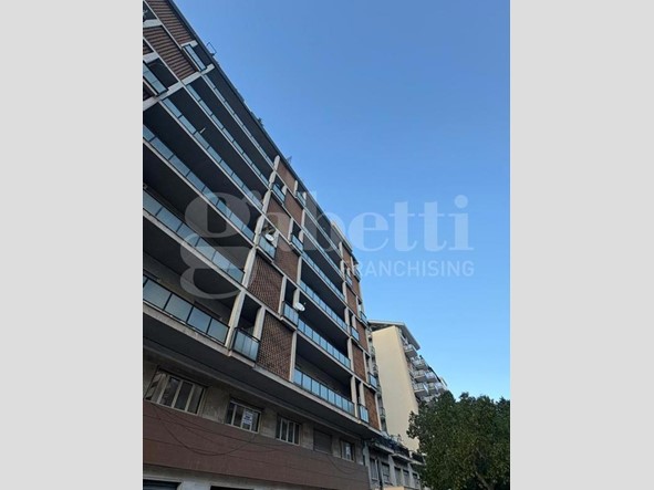 Appartamento in Affitto a Palermo, 1'800&euro;, 200 m², arredato