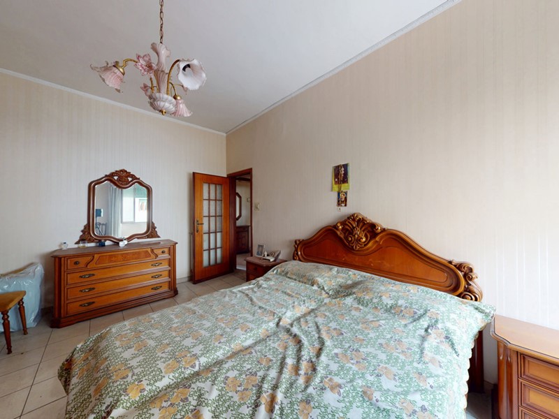 Trilocale in Vendita a Napoli, 245'000&euro;, 85 m²